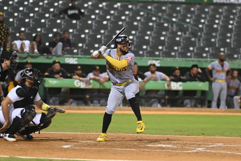 Águilas se despiden con triunfo sobre Estrellas