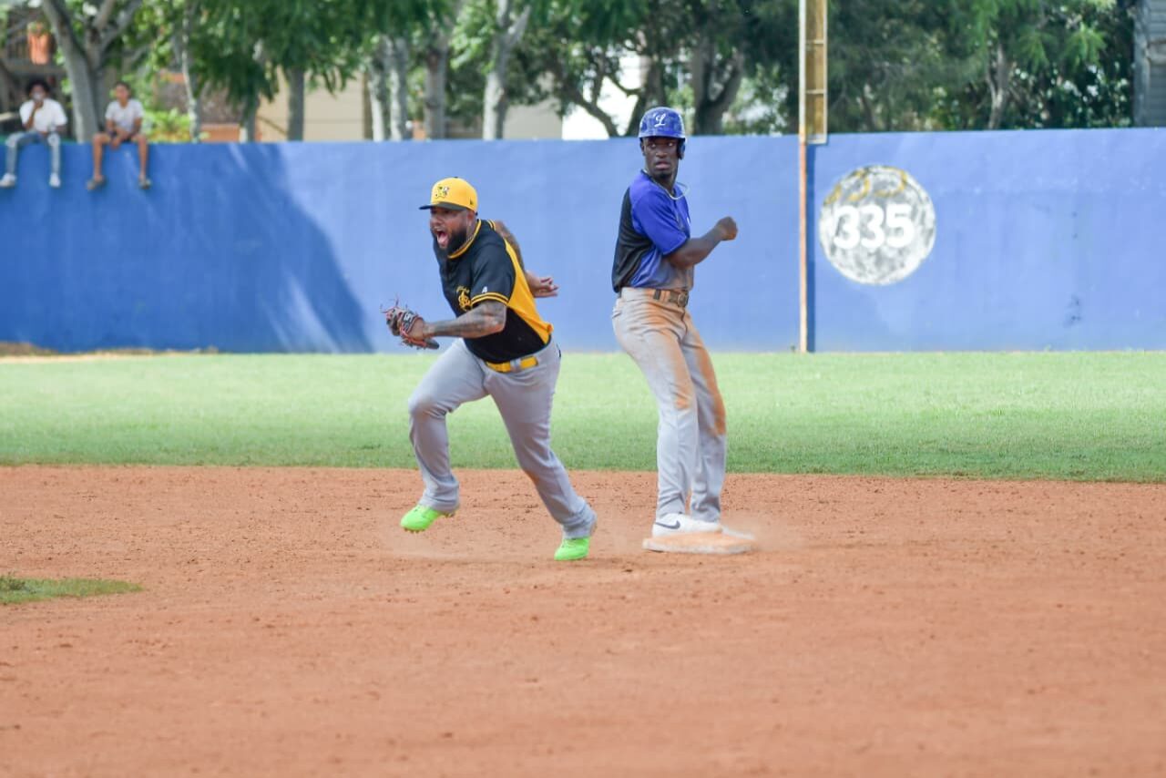 Águilas y Licey empataron 4-4 en encuentro de pretemporada disputado en Bonao