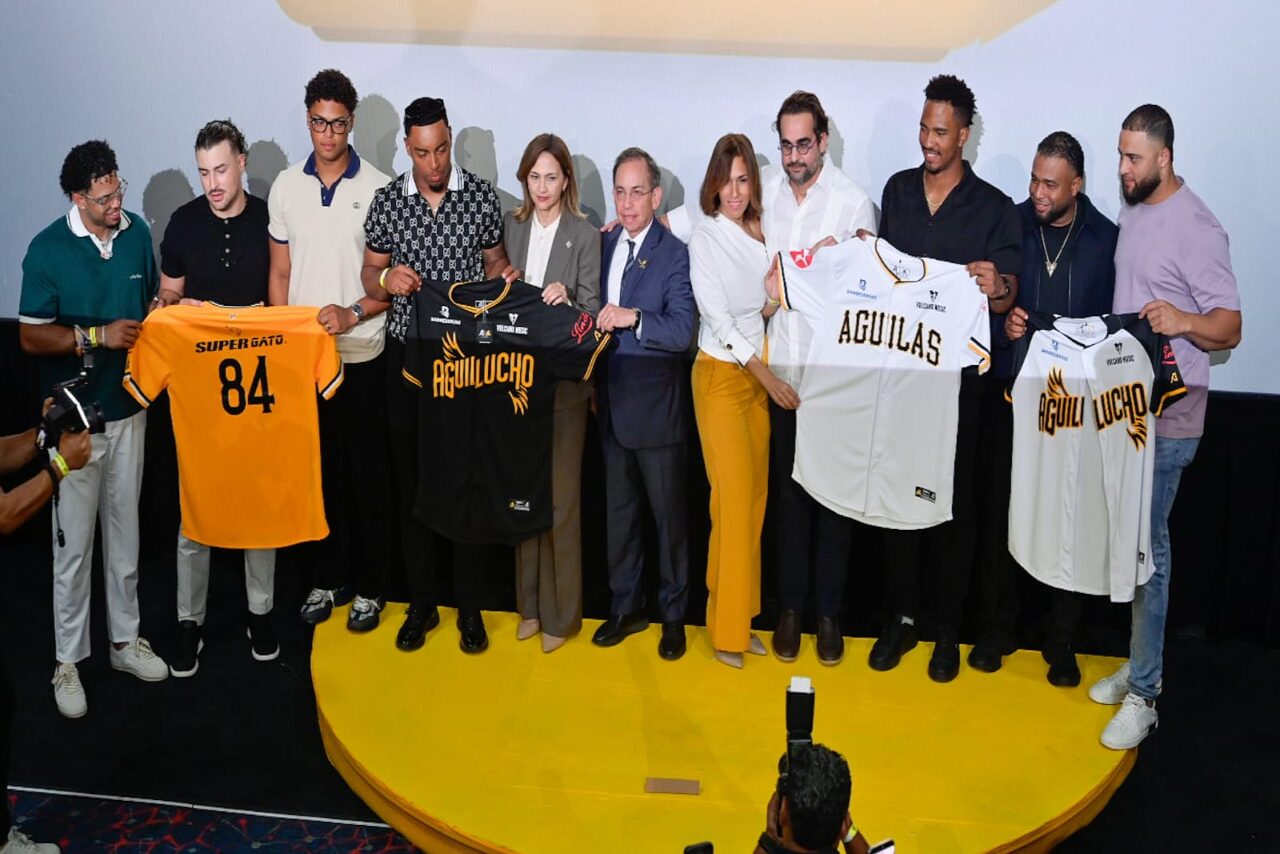 Águilas Cibaeñas estrenan con estilo de película su temporada 2026-2027